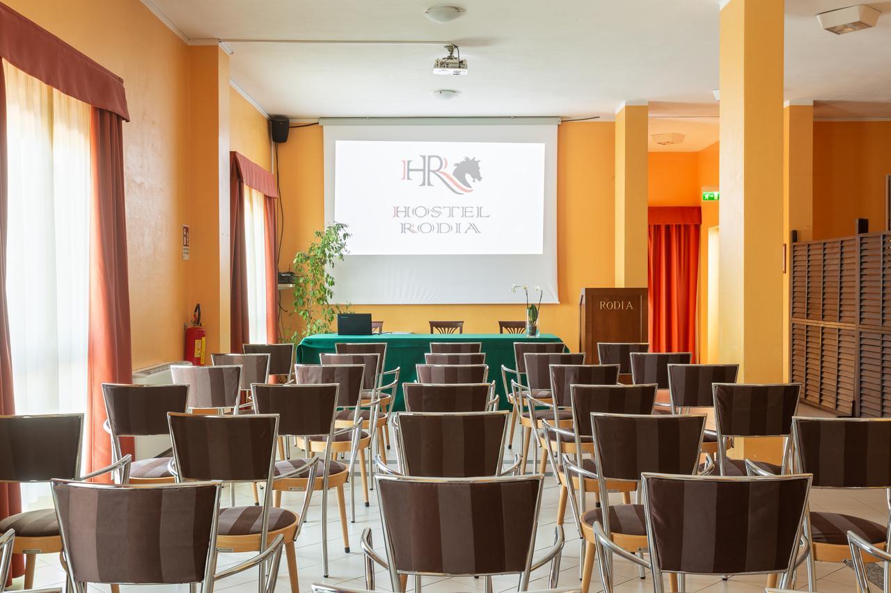 Rodia Inn Oristano Exterior foto