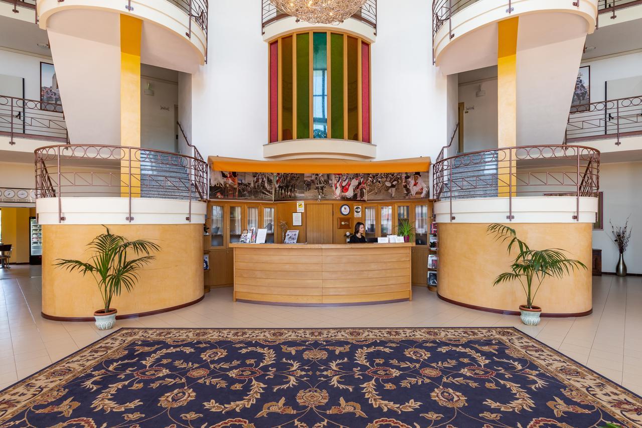 Rodia Inn Oristano Exterior foto